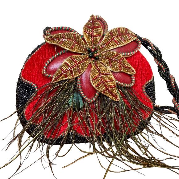 Mary Frances Beaded Poinsettia Purse - Picture 3 of 13